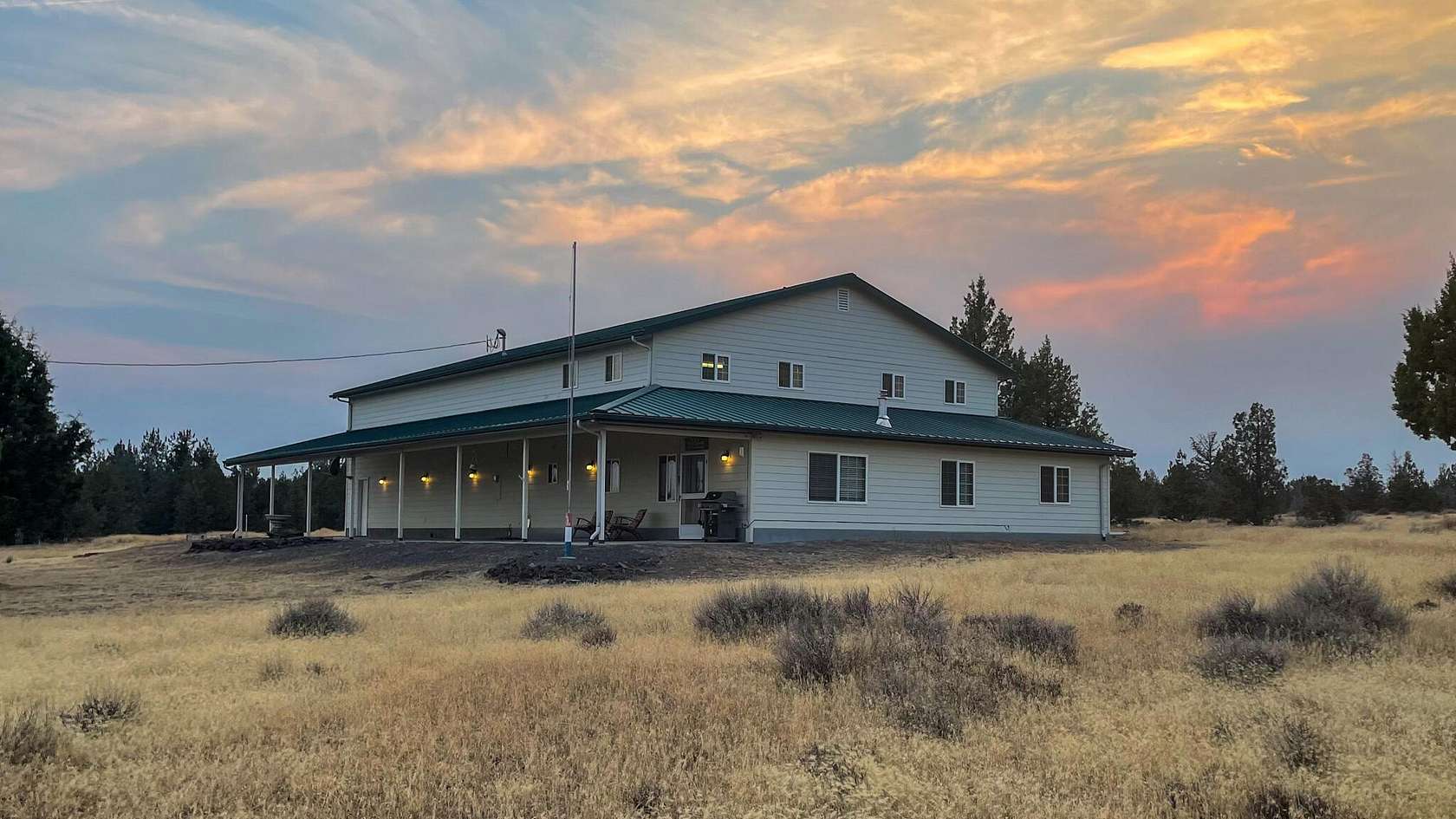 10 Acres of Recreational Land with Home for Sale in Prineville, Oregon