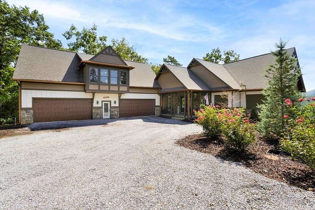 4.2 Acres of Land with Home for Sale in Hiawassee, Georgia