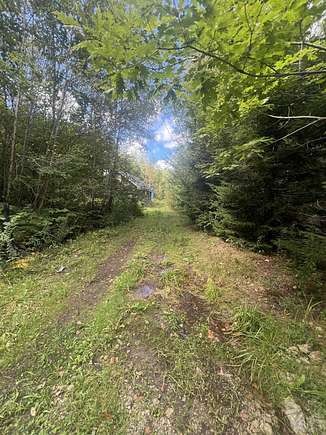 1.55 Acres of Residential Land for Sale in Monmouth, Maine