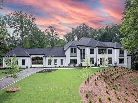 3.03 Acres of Residential Land with Home for Sale in Atlanta, Georgia