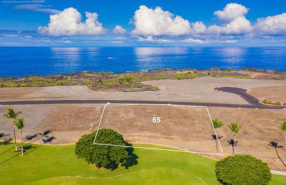 1.21 Acres of Residential Land for Sale in Kealakekua, Hawaii