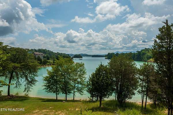 7 Acres of Residential Land for Sale in Sevierville, Tennessee