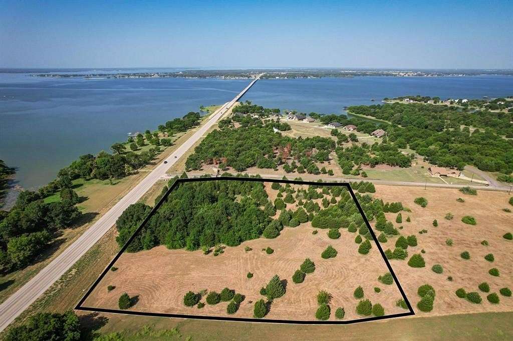 6.596 Acres of Residential Land for Sale in Kerens, Texas