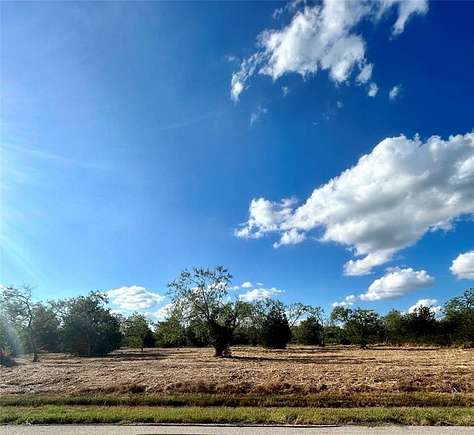 1.445 Acres of Residential Land for Sale in Kemp, Texas