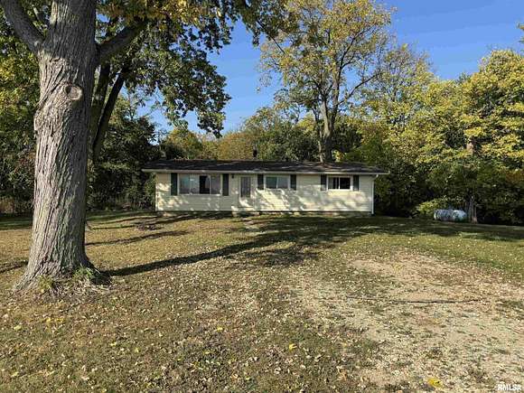 3.86 Acres of Residential Land with Home for Sale in Dunlap, Illinois