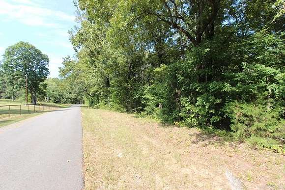 1.25 Acres of Residential Land for Sale in Greenbrier, Arkansas