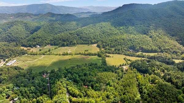 1.5 Acres of Residential Land for Sale in Sevierville, Tennessee