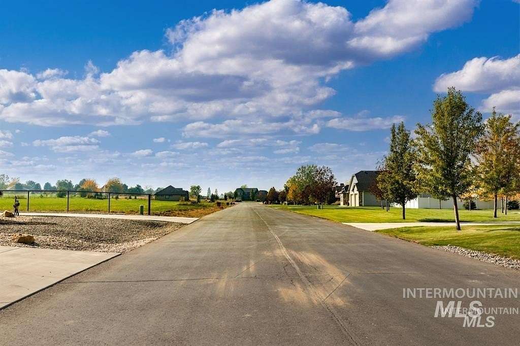 1.28 Acres of Residential Land for Sale in Twin Falls, Idaho