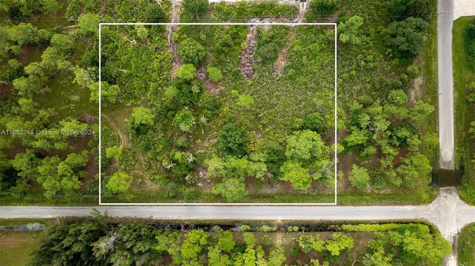 0.5 Acres of Residential Land for Sale in Lehigh Acres, Florida