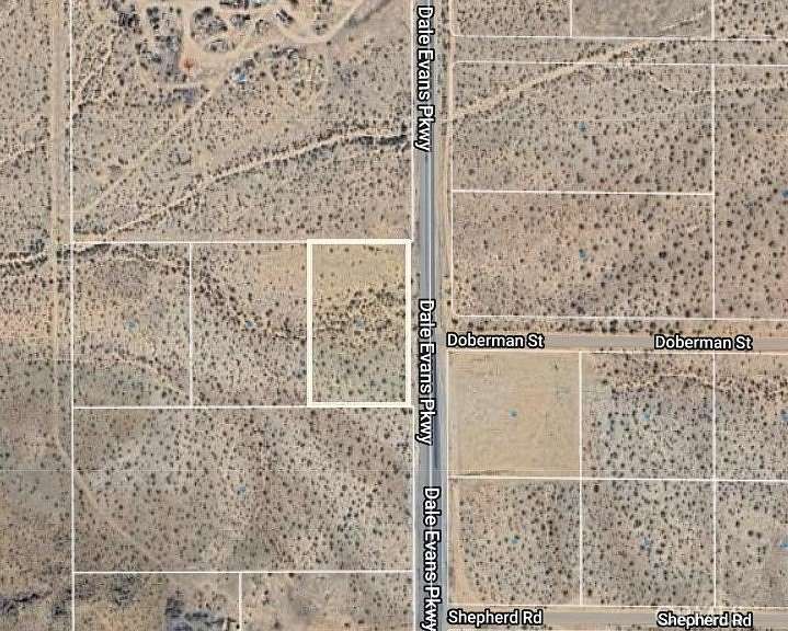 2.204 Acres of Residential Land for Sale in Apple Valley, California