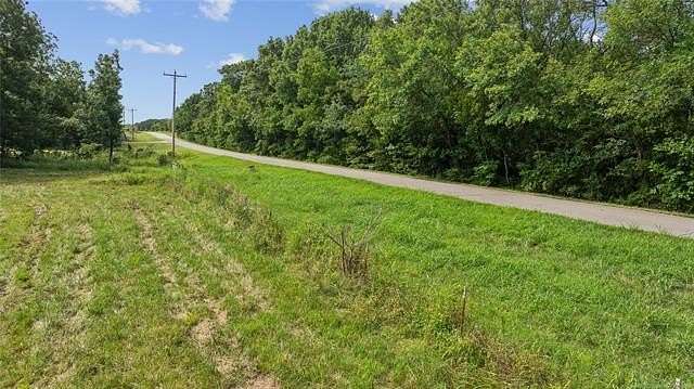 25.61 Acres of Agricultural Land for Sale in Henryetta, Oklahoma