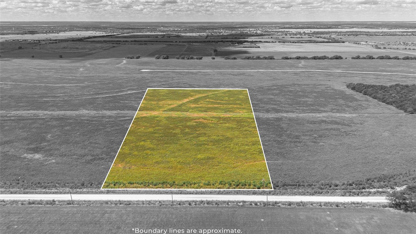 10 Acres of Land for Sale in Blum, Texas