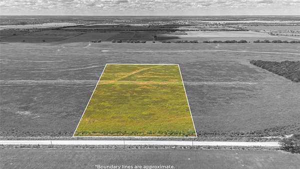 10 Acres of Land for Sale in Blum, Texas
