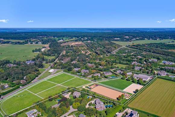 15 Acres of Land with Home for Sale in Bridgehampton, New York