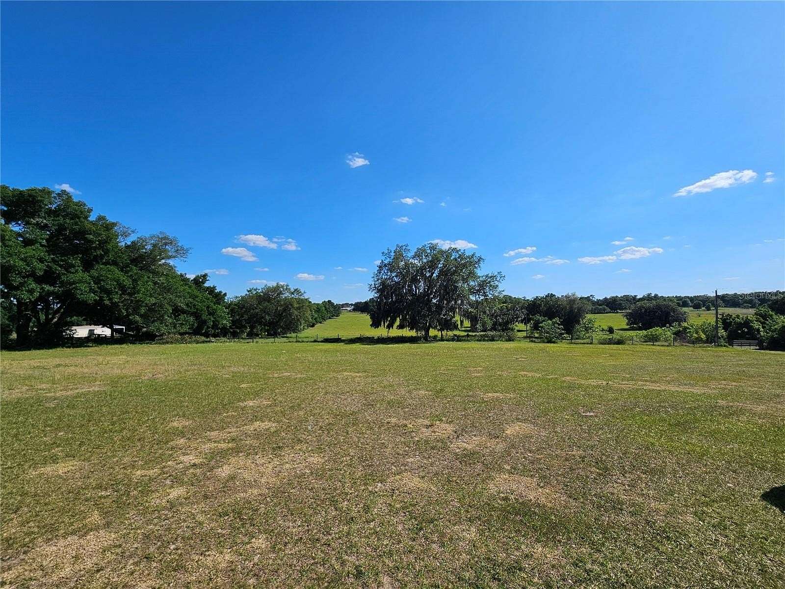 86.7 Acres of Mixed-Use Land for Sale in Dade City, Florida