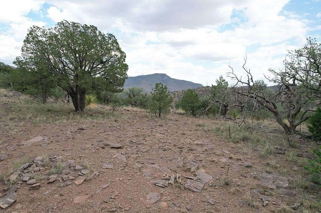 5.58 Acres of Residential Land for Sale in Fort Davis, Texas