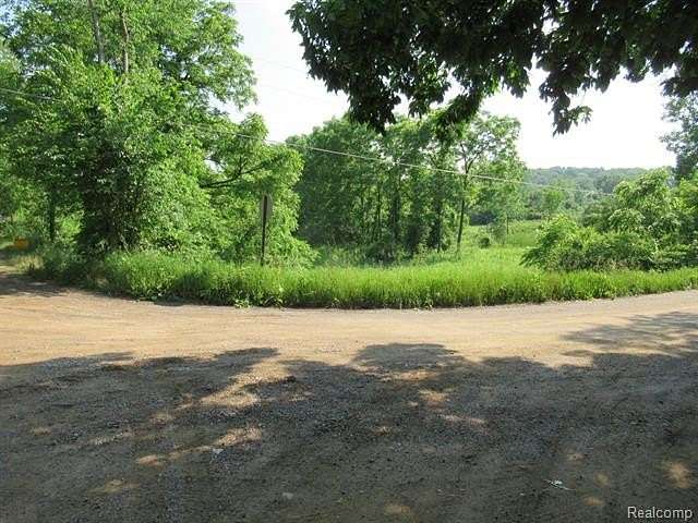 2.5 Acres of Residential Land for Sale in Ortonville, Michigan