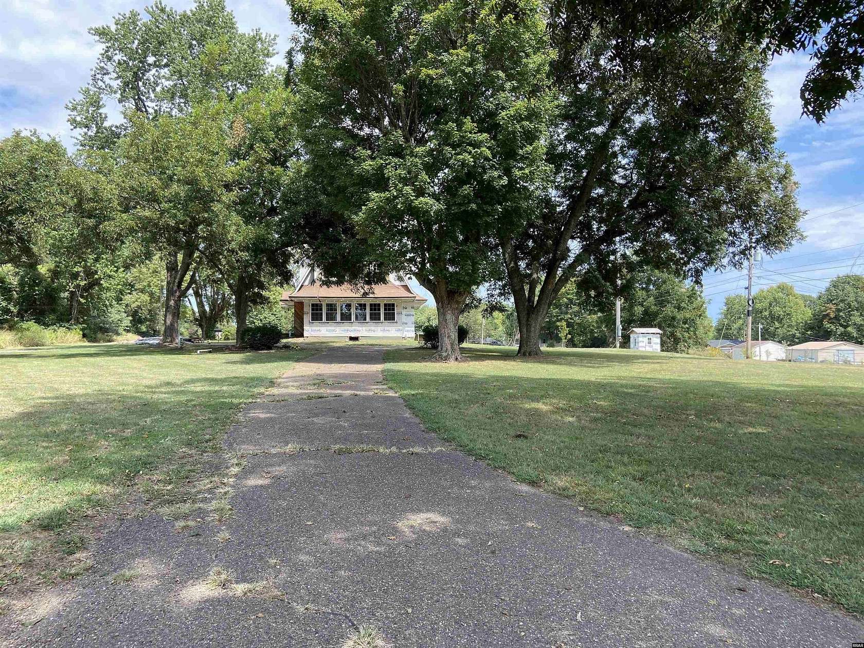 4.3 Acres of Residential Land with Home for Sale in Hickman, Kentucky