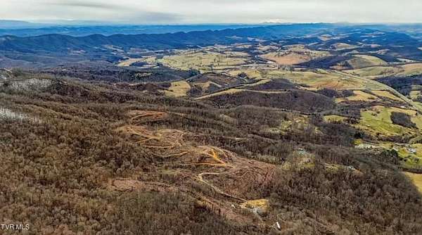 57.6 Acres of Recreational Land for Sale in Lebanon, Virginia