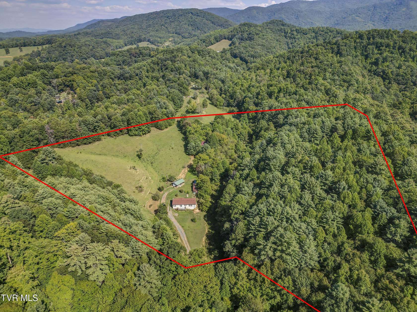 26.5 Acres of Land with Home for Sale in Bristol, Tennessee