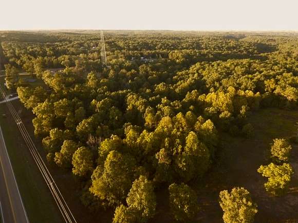 15 Acres of Recreational Land for Sale in Versailles, Missouri