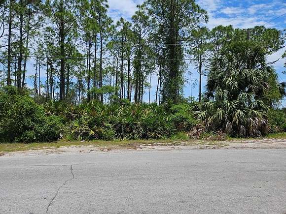 1.95 Acres of Land for Sale in Cedar Key, Florida