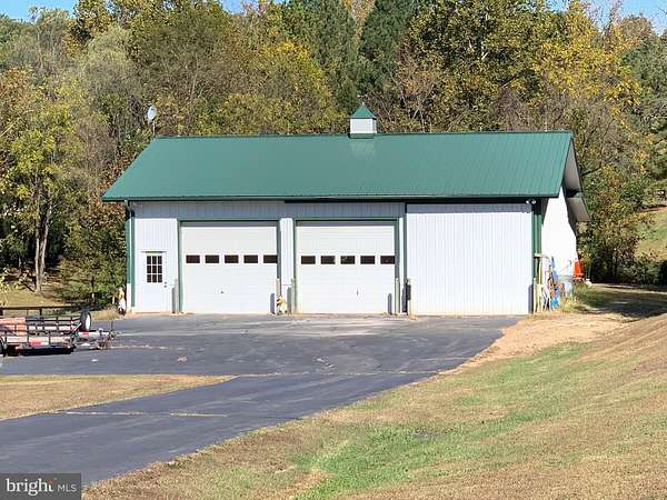 18 Acres of Land for Sale in Warrenton, Virginia