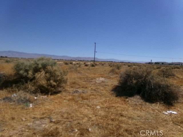 0.587 Acres of Residential Land for Sale in Apple Valley, California