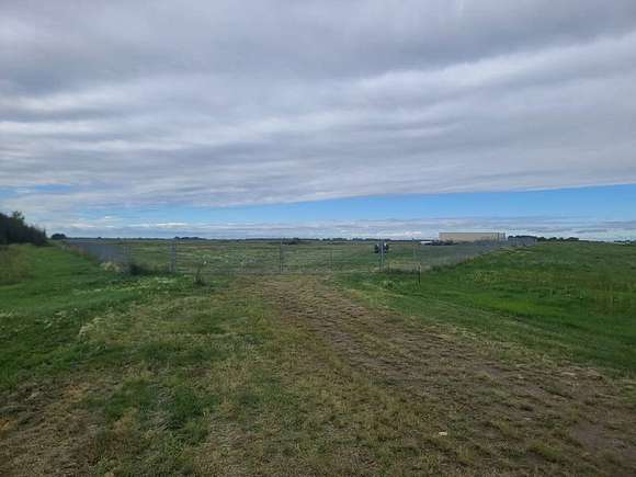 5 Acres of Land for Sale in Bottineau, North Dakota