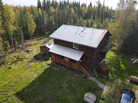 2.5 Acres of Residential Land with Home for Sale in Fairbanks, Alaska