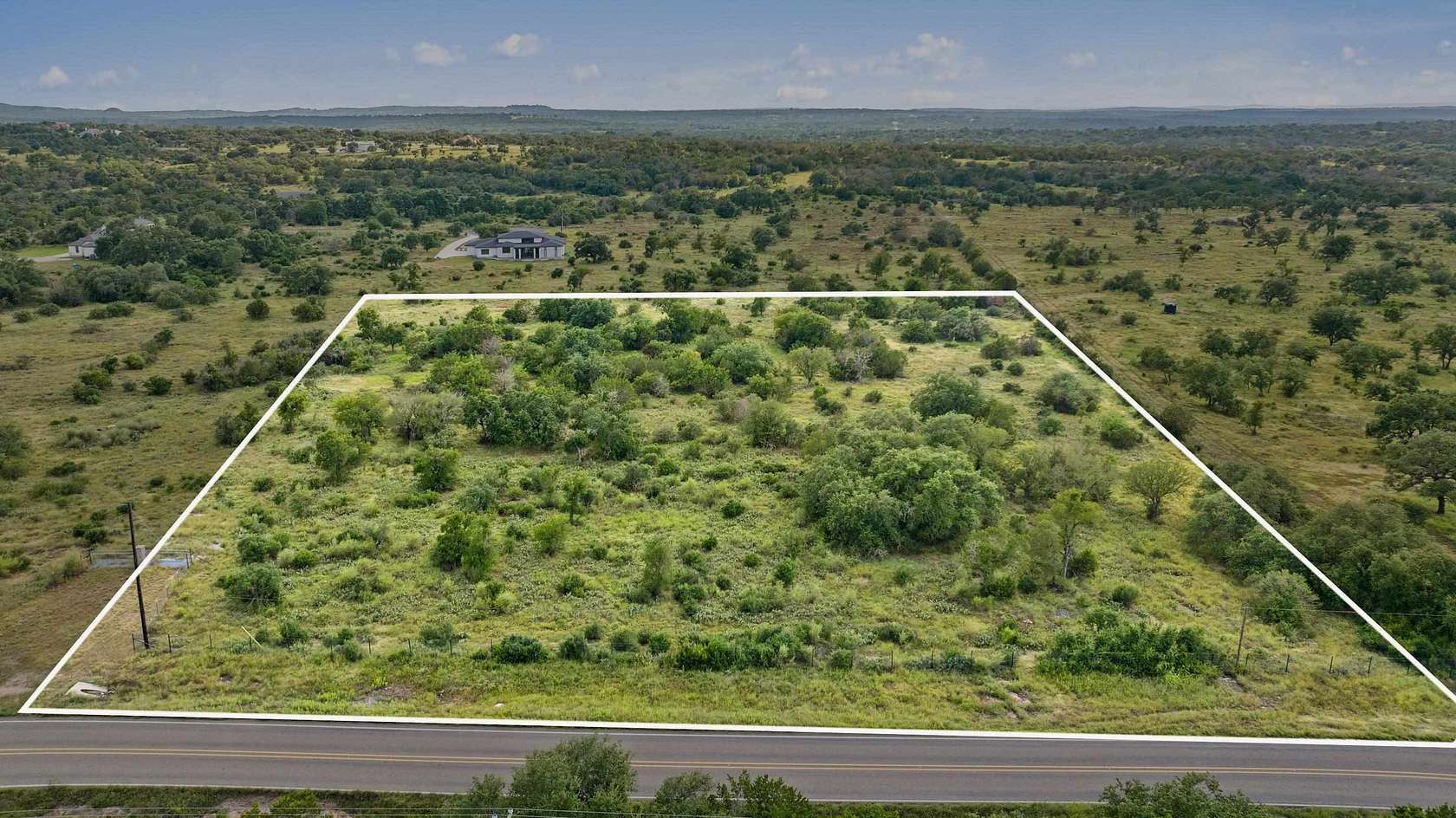 5.01 Acres of Residential Land for Sale in Round Mountain, Texas