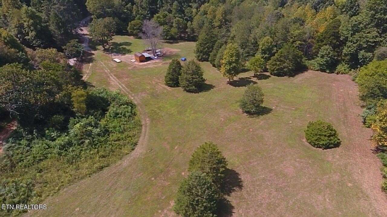 7 Acres of Land for Sale in Clinton, Tennessee