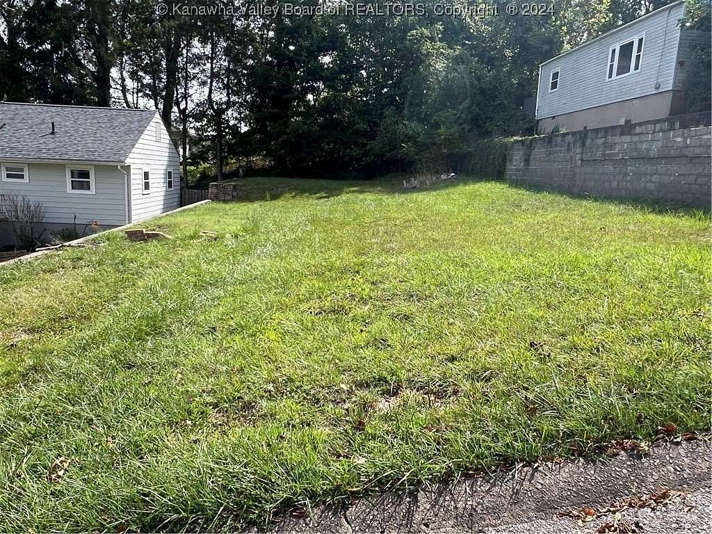 Land for Sale in St. Albans, West Virginia