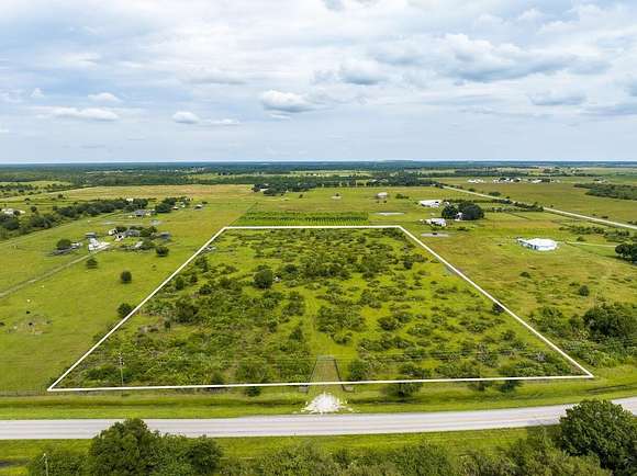 10.09 Acres of Land for Sale in Okeechobee, Florida