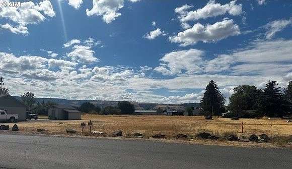 0.26 Acres of Residential Land for Sale in Island City, Oregon