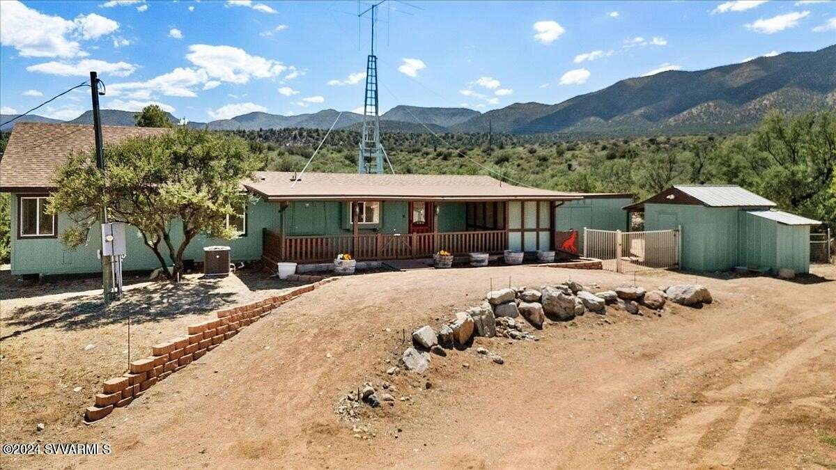 2.56 Acres of Residential Land with Home for Sale in Camp Verde, Arizona