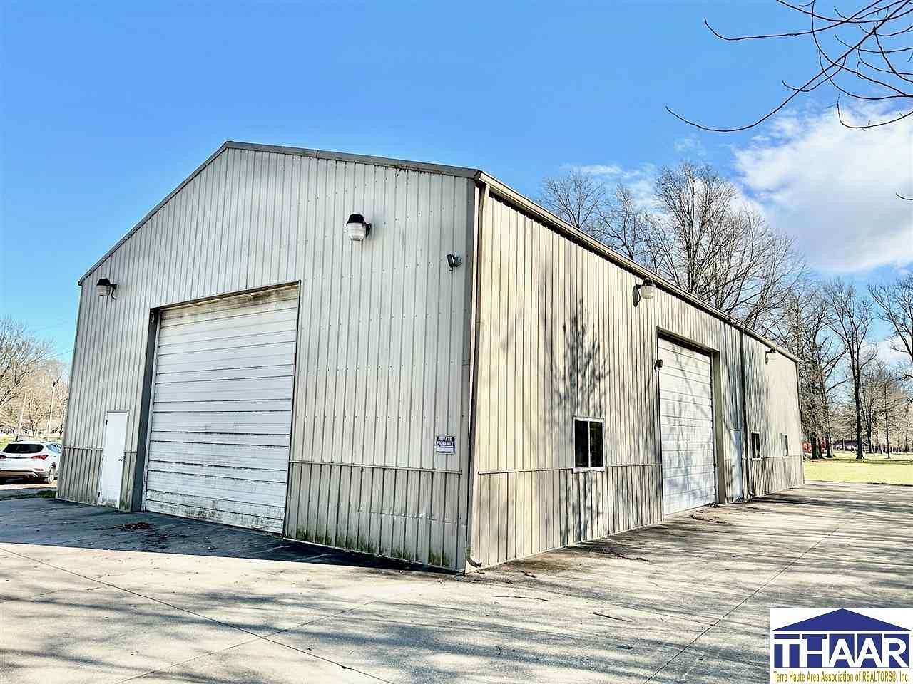 0.75 Acres of Commercial Land for Sale in Farmersburg, Indiana