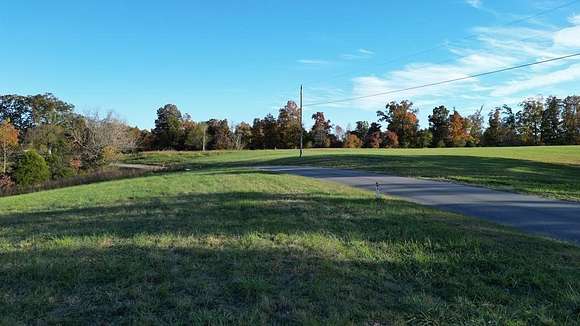 0.989 Acres of Residential Land for Sale in Baxter, Tennessee