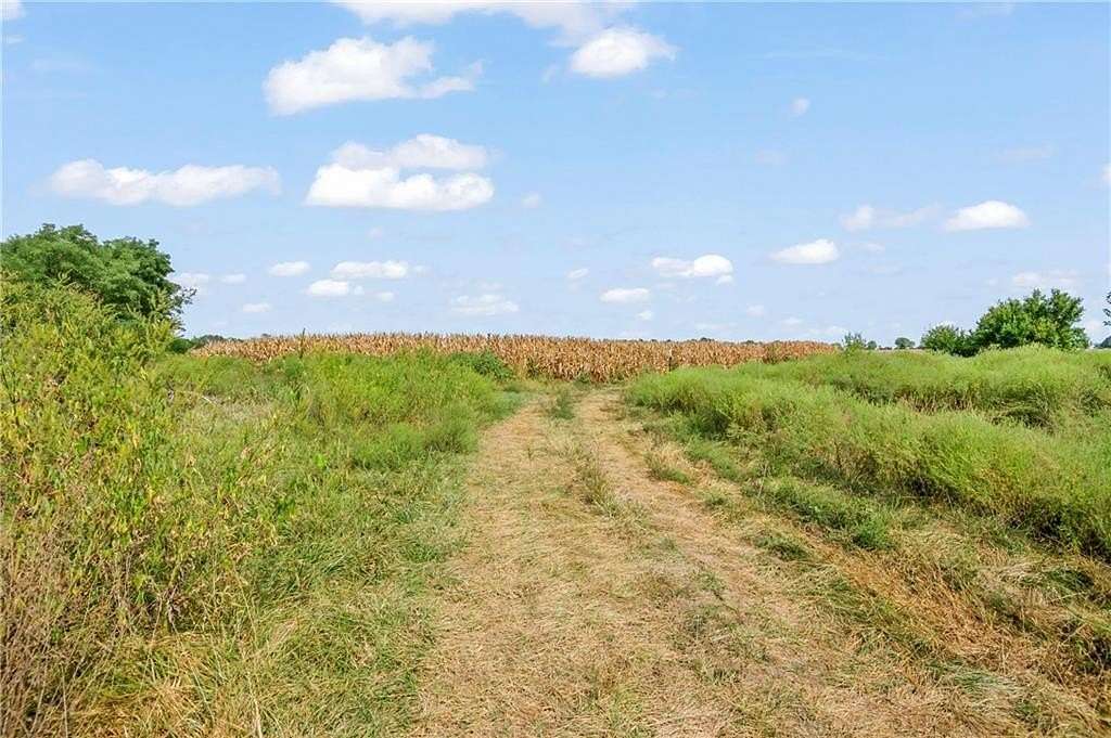 50.53 Acres of Land for Sale in La Monte, Missouri