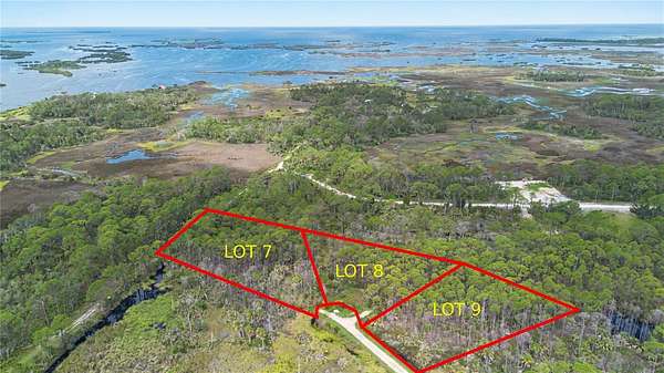 1 Acre of Land for Sale in Cedar Key, Florida