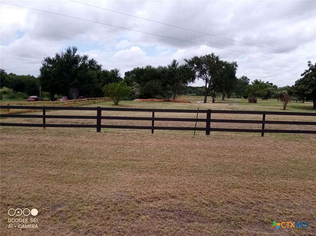 0.938 Acres of Residential Land for Sale in Bartlett, Texas