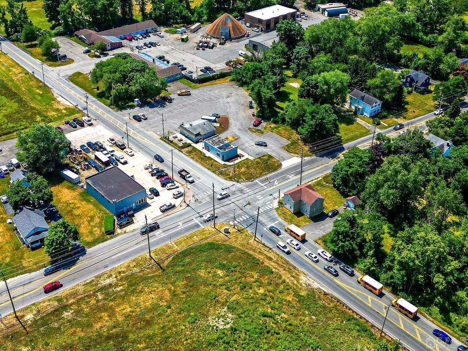 6.66 Acres of Improved Commercial Land for Sale in Manalapan, New Jersey