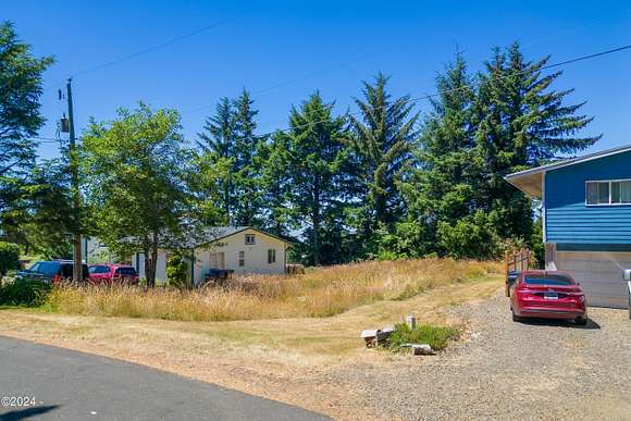 0.13 Acres of Residential Land for Sale in Waldport, Oregon