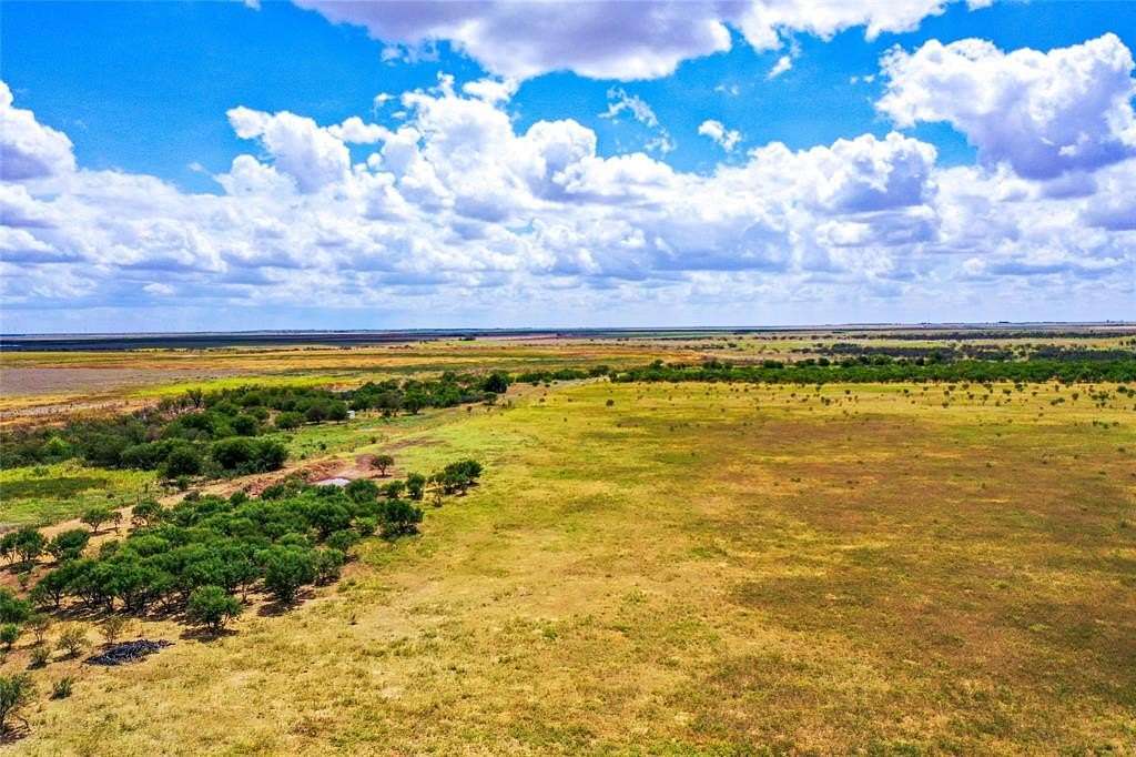 147.5 Acres of Recreational Land & Farm for Sale in Rochester, Texas