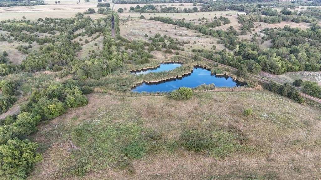 23.427 Acres of Recreational Land for Sale in Roxton, Texas