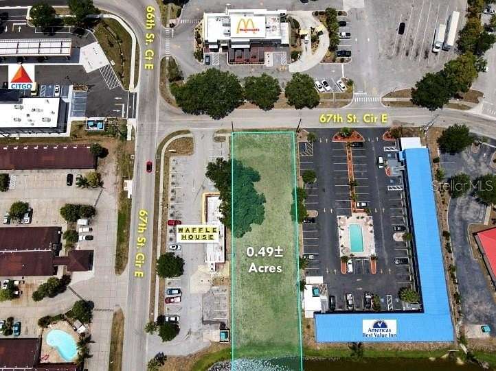 0.49 Acres of Commercial Land for Sale in Bradenton, Florida