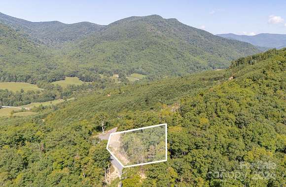 1.22 Acres of Residential Land for Sale in Spruce Pine, North Carolina