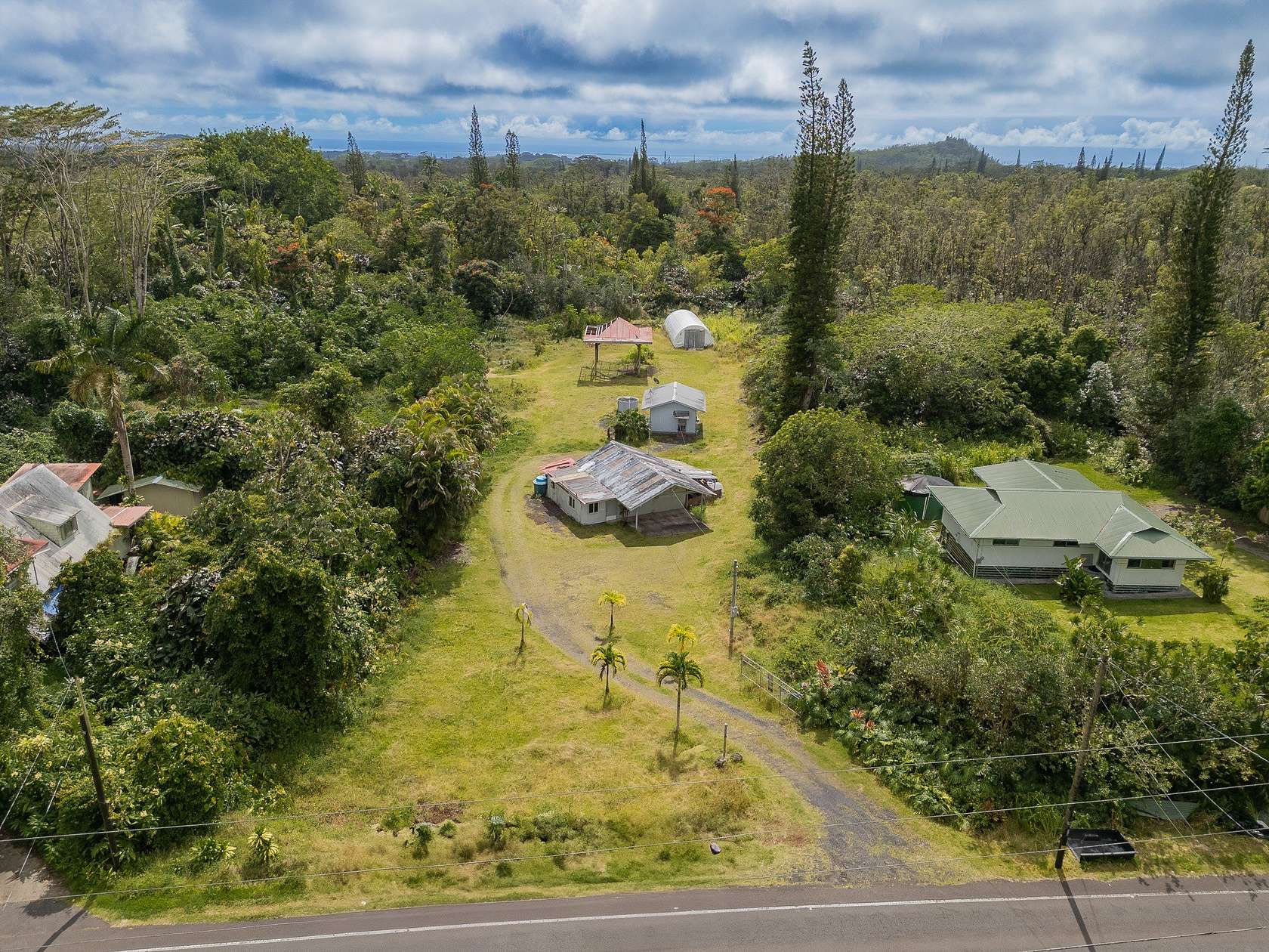 1.002 Acres of Improved Residential Land for Sale in Pahoa, Hawaii