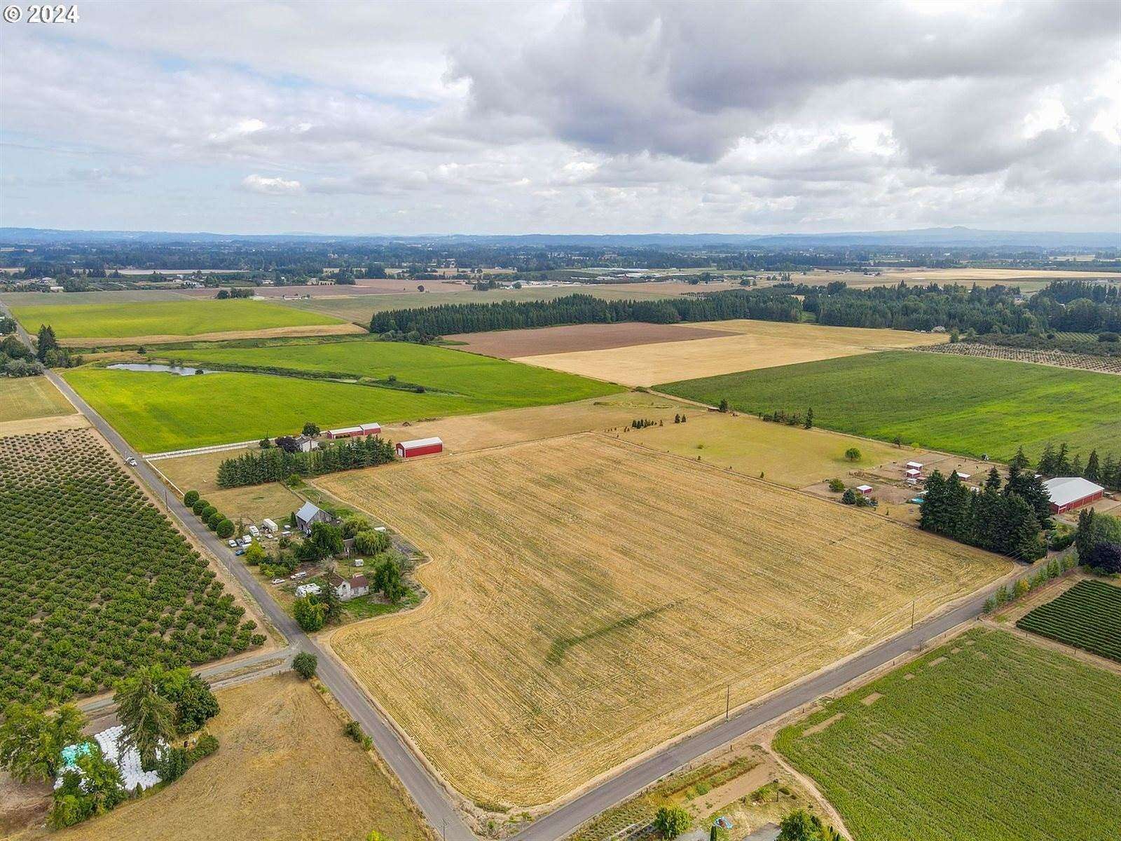 18.94 Acres of Improved Land for Sale in Canby, Oregon