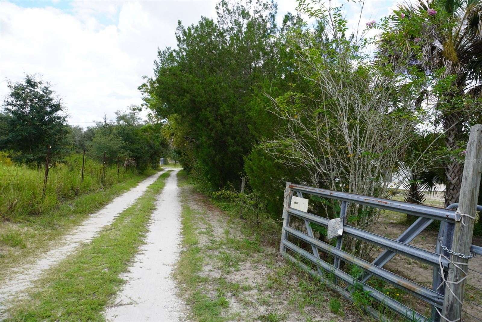 1.21 Acres of Residential Land for Sale in Hudson, Florida